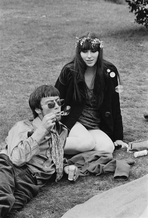 Stunning Photos Of London Street Style Through The Decades