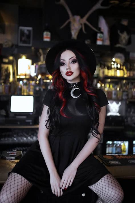 Model Dani Divine Goth Goth Girl Goth Fashion Goth Makeup Goth Beauty Dark Beauty