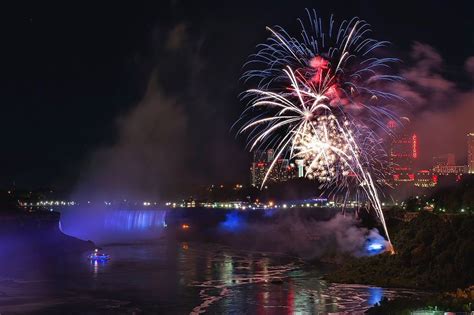 From Toronto Niagara Falls Evening Tour With Boat Cruise Getyourguide