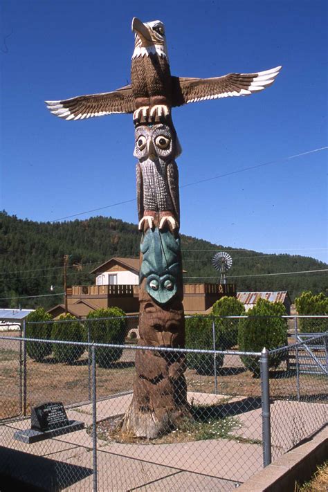 The Totem Monument In Strawberry Arizona Oddities