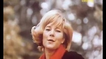 Sylvie Vartan - Le locomotion (1962) - YouTube