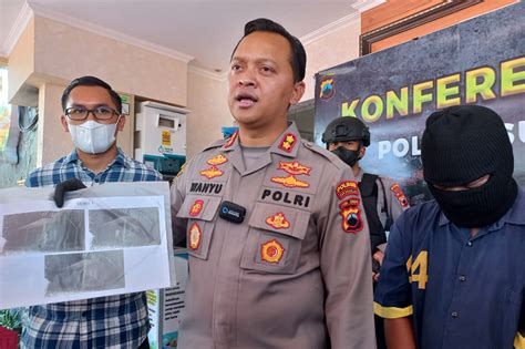 Garap Emak Emak Setengah Abad Dukun Mesum Kepala Babi Gondrong