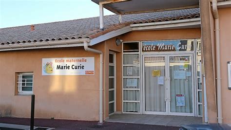 Insalubrit L Cole Curie Narbonne Le Maire A Satisfait Les
