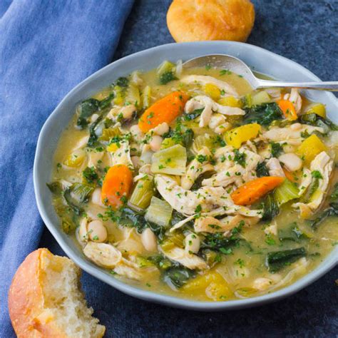 Our hearty chicken stew comes together fast, then the temperature is still very cold outside, so warm up those bellies with a big bowl of our super easy, hearty chicken stew…in fact, you better. Easy Chicken Stew with Fall Vegetables | Garlic & Zest