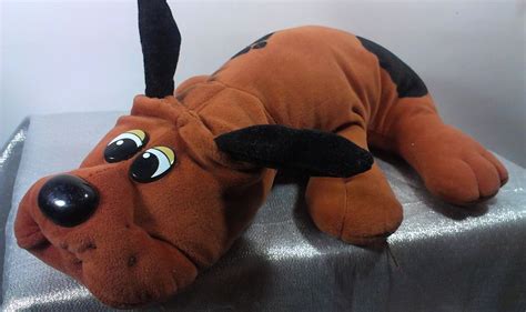 The pound puppies are a group of dogs who spend most of their time at shelter 17. Vintage 1985 Large 17" Tonka Pound Puppies Brown Stuffed Animal Plush Puppy Toy #Tonka | Puppy ...