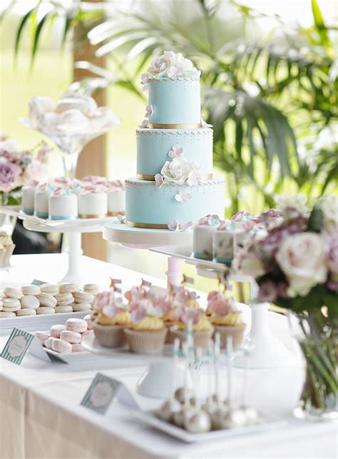 Top 50 Uk Wedding Cake Designers Gohen Uk Wedding Cakes Wedding Cake