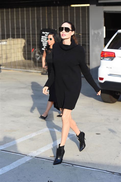 Angelina Jolies Best Street Style Looks Angelina Jolie Style