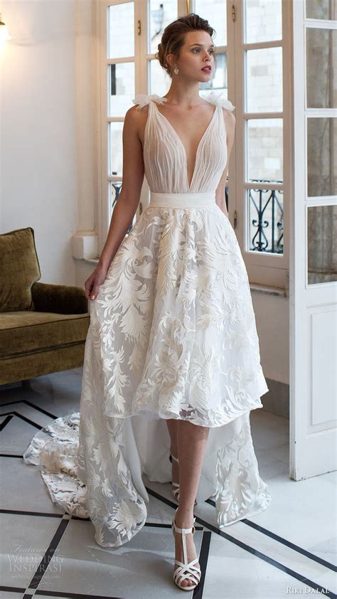 Here at dream second hand wedding dress agency, we sell off the peg brand new all our dresses are genuine, from leading wedding dress designers such as pronovias, maggie sottero, benjamin roberts, mori lee, ellis bridal, alfred angelo etc. 618 best images about Short Wedding Dresses, Reception ...