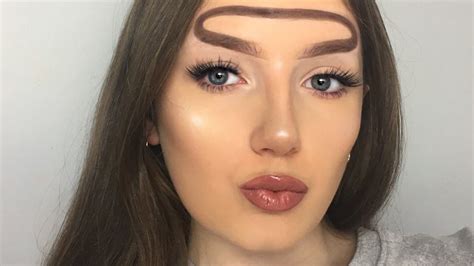 Halo Brows Are The Strange New Brow Trend On Instagram Allure