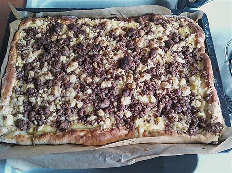 Heute gibt es einen leckeren streusel pudding pfirsich kuchen nur für euch, naja okay nicht wirklich, aber für euch hier auf dem blog! Pudding - Streusel Kuchen von Bezwinger | Chefkoch.de