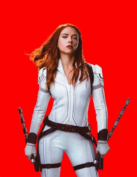 Moms Turf Scarlett Johansson In Black Widow Posters And Promotional