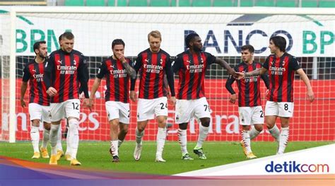 Pasukan nerazzurri kian tak terkejar di puncak klasemen liga italia seusai memenangi duel bologna vs inter milan di stadion renato dall'ara, minggu (4/4/2021) dini hari wib. Klasemen Liga Italia di 2020: AC Milan Juaranya