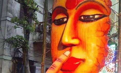 inside pics videos of kolkata pandal that pays tribute to sonagachi sex workers hindustan times