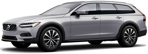 2023 Volvo V90 Cross Country Incentives Specials Offers In St Louis MO