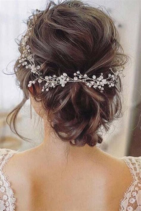 Stunning Bridesmaid Updos For A Fabulous Look