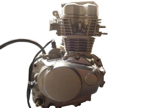150cc 200cc Vertical Small Motorcycle Engine With Outside Balance Shaft