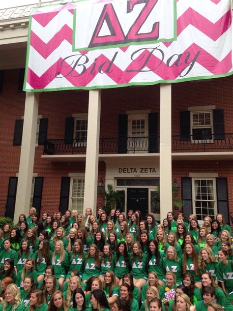 Pin By Carley Fowler On Anything And Everything Delta Zeta Delta