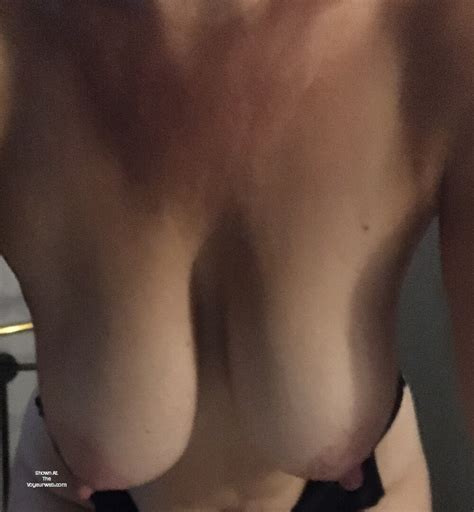 Medium Tits Of My Wife Joanna June 2020 Voyeur Web