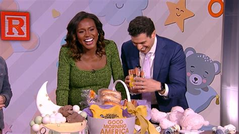 Video Baby Shower For Janai Norman Abc News