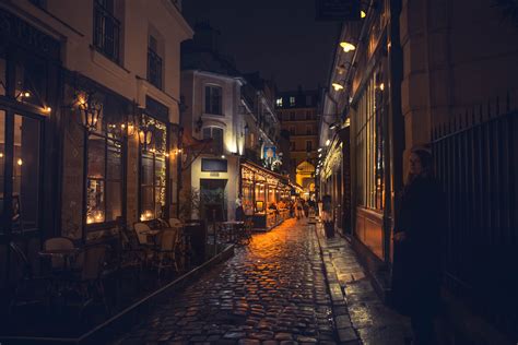 A Cosy Street In Paris Rtravel