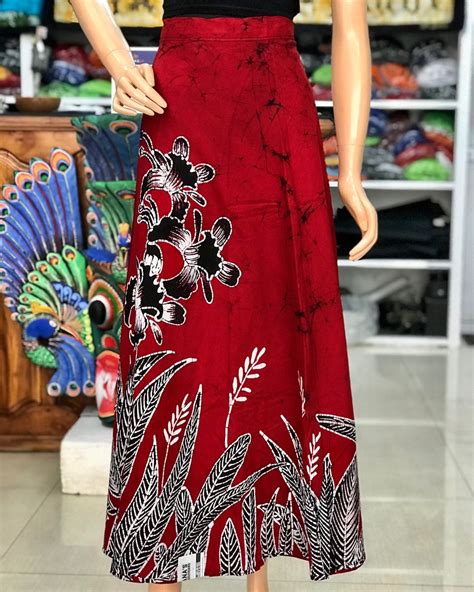 Sri Lankan Batik Skirt In 2023 Batik Skirt Skirts Batik