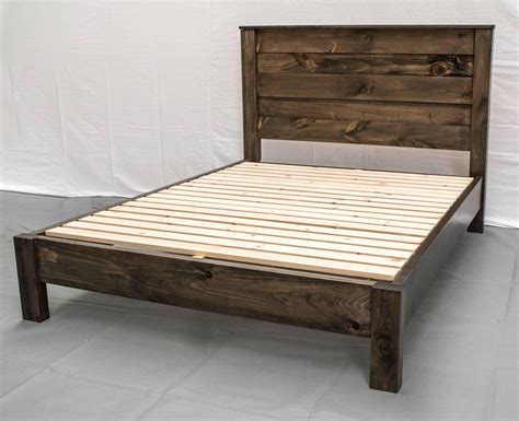 Rustic Farmhouse Platform Bed W Headboard Traditional Platform Frame