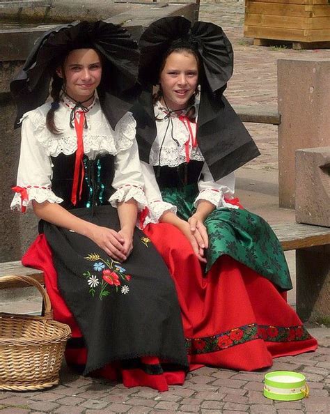 Alsace Lorraine 004 Traditional Outfits Traditional Dresses