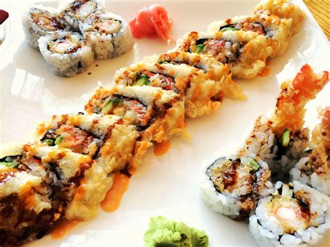 One of the most common rolls with tempura in it is the dragon roll. Gold Rush Roll and Shrimp Tempura Roll (With images ...