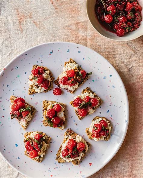 Raspberries With Goat Cheese Recipe Recipes Best Appetizers Goat