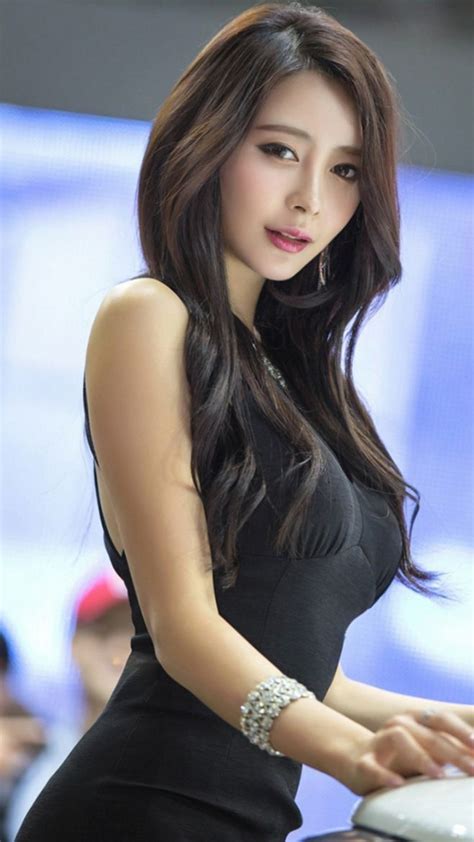 Pin By On Asian Beauty Beautiful Asian Girls