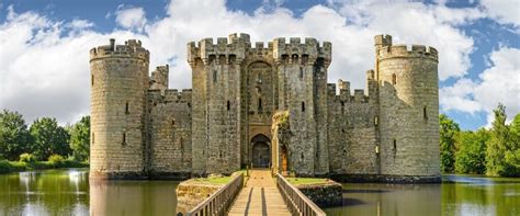 History Of Bodiam Castle Bodiam Castle East Sussex England