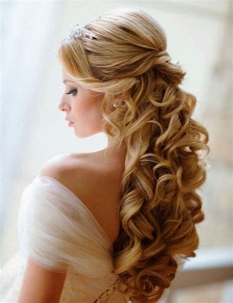21 Half Up Half Down Wedding Hairstyles With Tiara Hairstyle Catalog