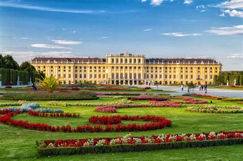 Travel Guide To Vienna Austria Greatvaluevacationsca