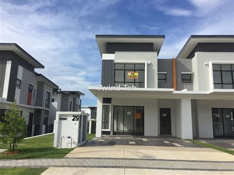 From simple map graphics to detailed satellite maps. Setia ecohill, Semenyih Intermediate Semi-detached House 4 ...