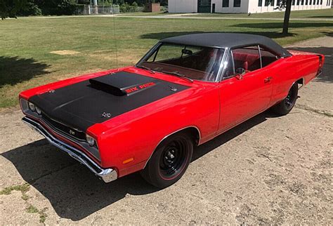 1969 Dodge Coronet A12 Super Bee With Lift Off Hood Muscle Car