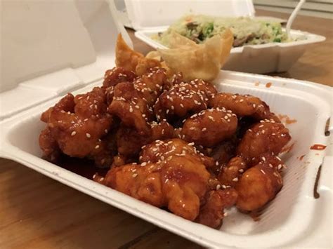 We proudly present chinese cuisine in fort collins. We tried Sally's Kitchen, and it was worth the wait