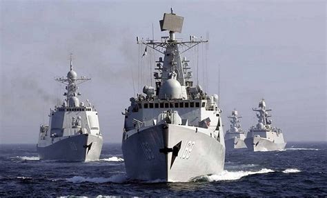 Militer Tiongkok Buntuti Kapal Perang Amerika Di Selat Taiwan Siap