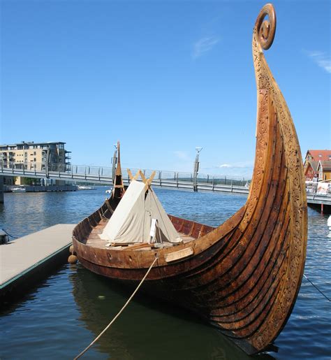 Viking Ships History