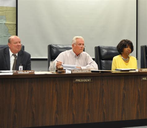 Webster Parish School Board Hears Curriculum Committee Findings