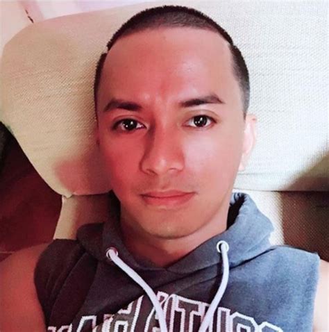 gay bisexual pinoy celebrities who can make girls hearts faint