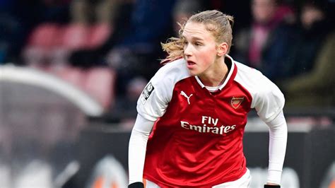 Arsenal Womens Vivianne Miedema Forced To Look On Bright Side