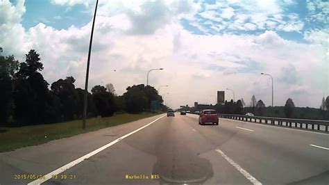 It is joined by the e1, and continues southward. North-South Expressway (Malaysia) Seremban to USJ Subang ...