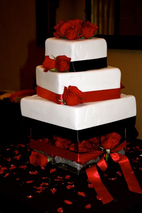 Red And Black Wedding Cakes Cakes Jessicabrent