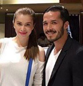 Celebrity mom of three sunshine cruz marked her third anniversary with boyfriend businessman macky mathay by writing a touching message on her photo credit: Pacland's Philippine Boxing Forum • View topic - SUNSHINE CRUZ
