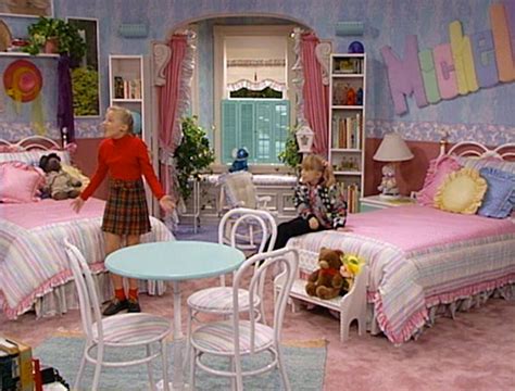 11 Fashionable 90s Bedrooms From Tv And Movies You Wouldve Killed To