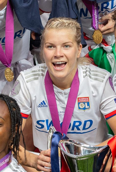 She has previously played for kolbotn and stabæk in toppserien. Ada Hegerberg — Wikipédia