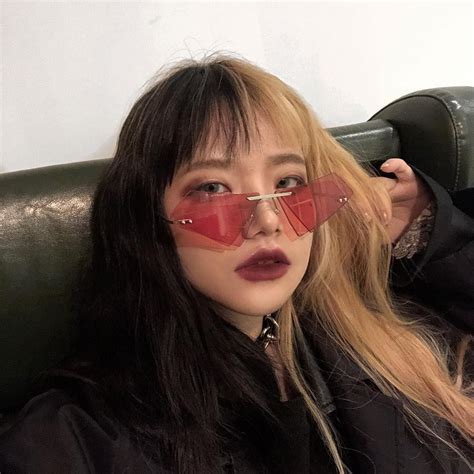 Sugarlusty With Images Aesthetic Hair Ulzzang Girl