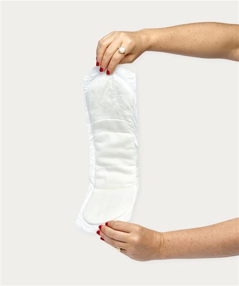 Extra Long Organic Cotton Cover Postpartum Pads 8 Pack Nyssa