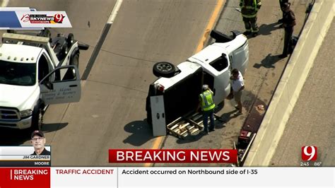 Rollover Accident Causes Delays On I 35 Northbound In Moore