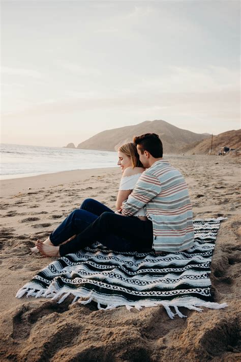 pinterest hueherrick beach couples shoot beach wallpaper couple beach couple shoot